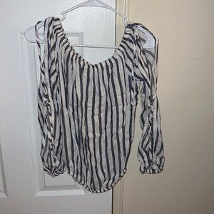 Open Sleeve Long Sleeve Shirt